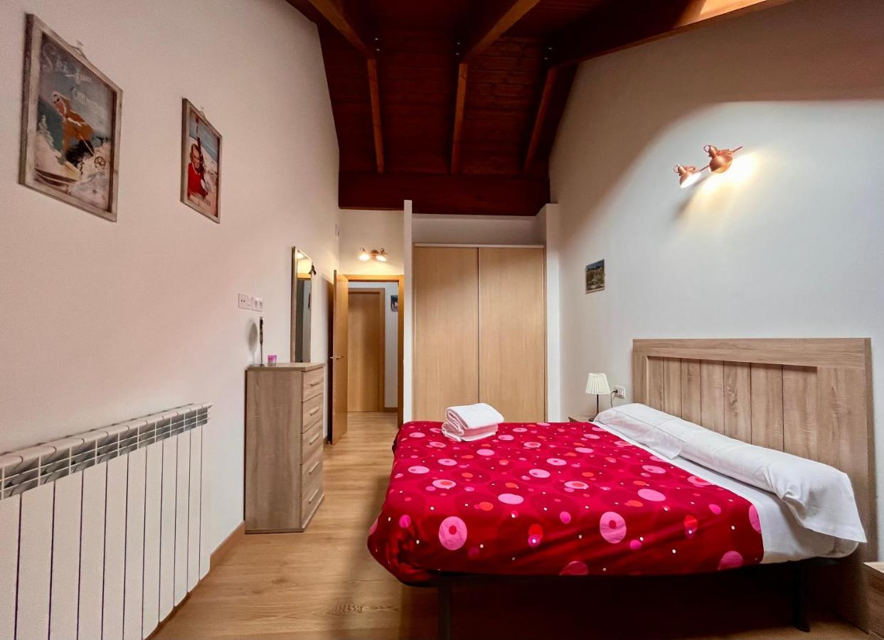 Bpirineos-Ardones Apartment เบนาสเก ภายนอก รูปภาพ