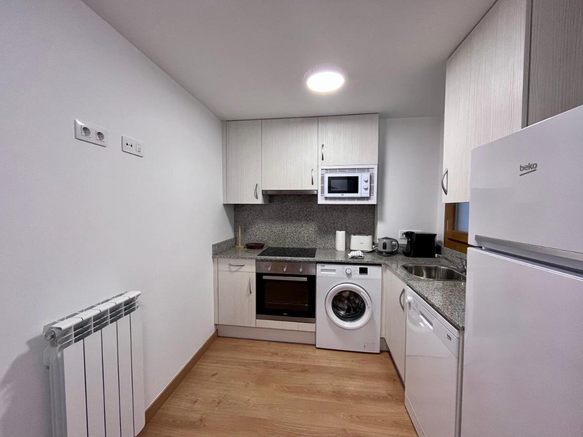 Bpirineos-Ardones Apartment เบนาสเก ภายนอก รูปภาพ